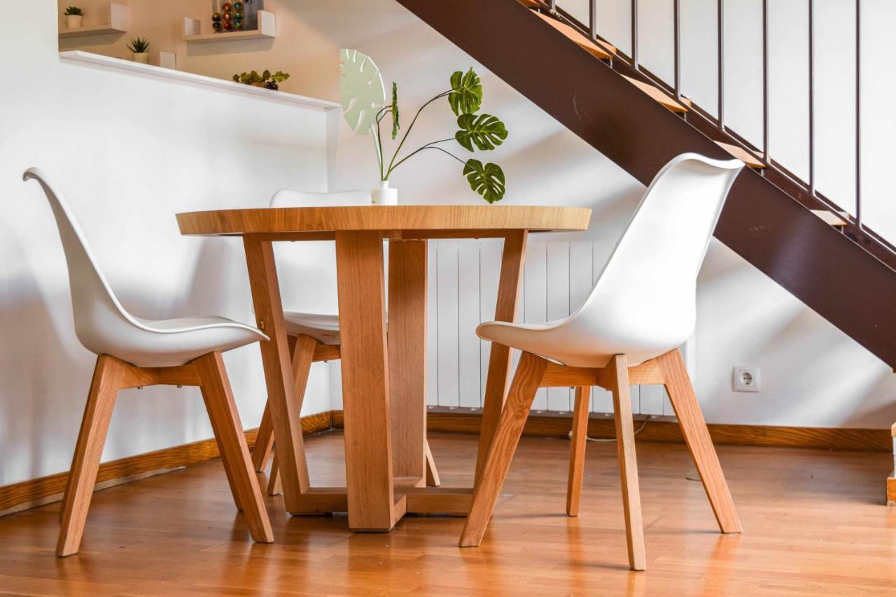 Loft Besalu Alojamiento Centrico Y Acogedor Bagian luar foto